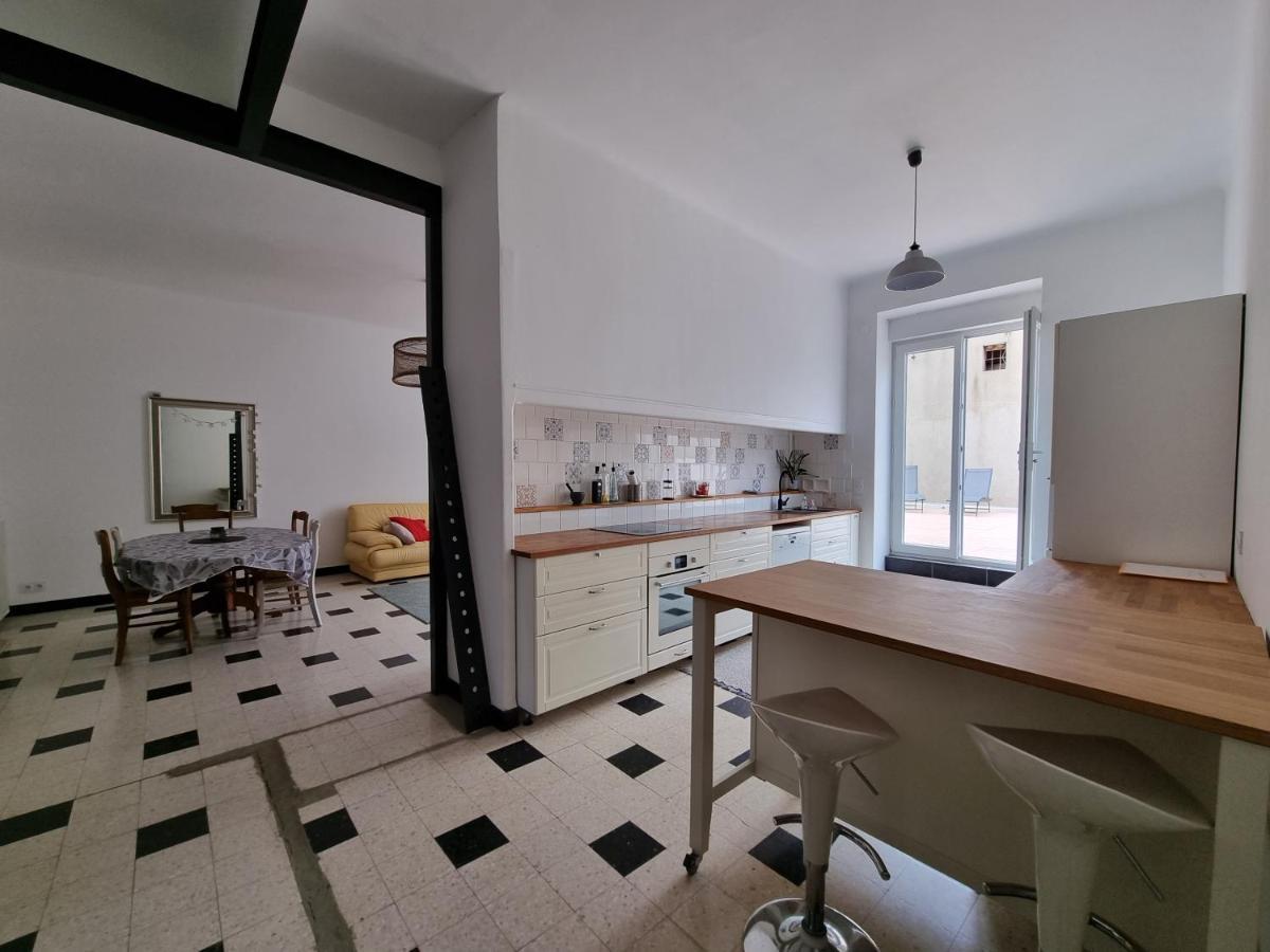 T4- Terrasse 50M², Garage, Centre-Ville Narbonne Buitenkant foto